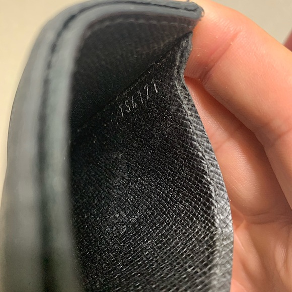 Louis Vuitton Monogram  Neo Card Holder - Picture 4 of 5